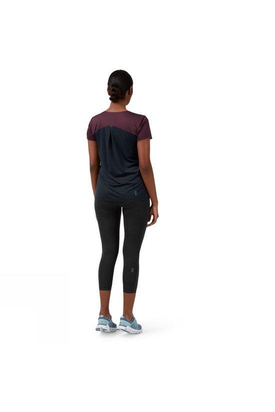 On Women's Performance-T Mulberry/Black
